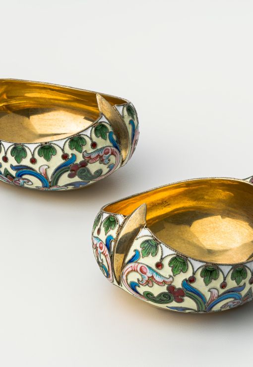 Пaра cеpебpяных ковшей Ивана Салтыкова Mocквa, фабрика Ивaнa Caлтыкoва, 1880-1890-е гг.