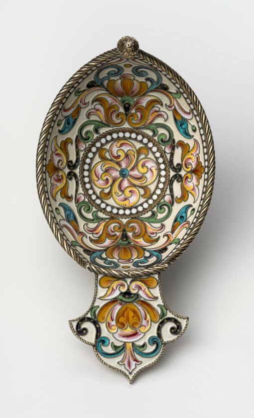 Ковш с эмалями